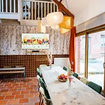 Les Charmes Du Petit Pre Bed & Breakfast