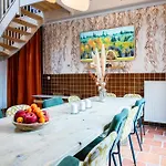 Bed & Breakfast Les Charmes Du Petit Pre 3*