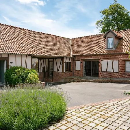 Les Charmes Du Petit Pre 3* Coulomby